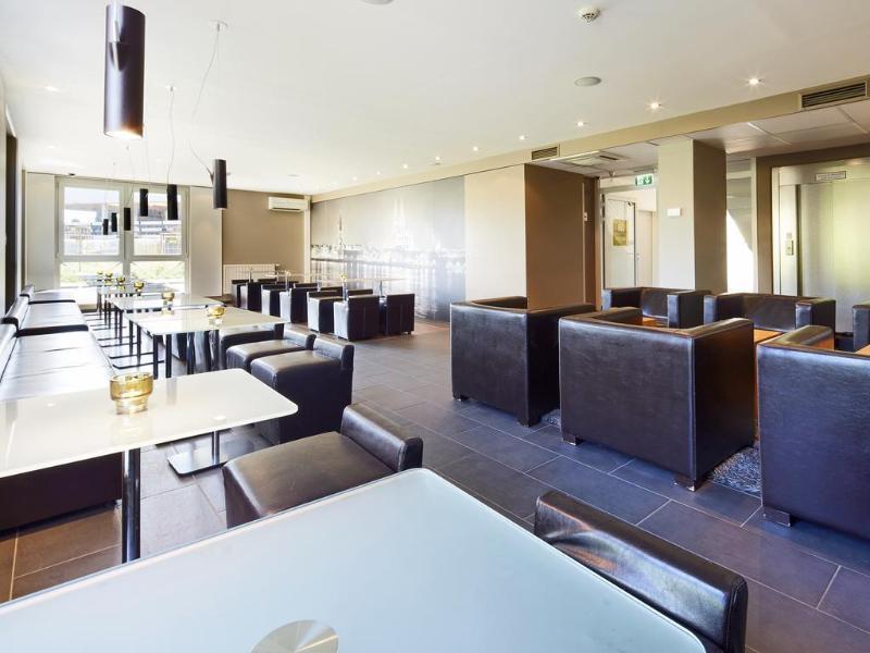 B&B Hotel Duesseldorf City-Sued Buitenkant foto